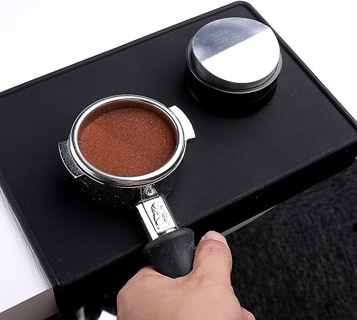 Miniatura 7 de Normcore Herramienta de distribución de café de 2.303 in - Nivelador de espresso con base de hoja en V para portafiltro de café de 2.283 in -