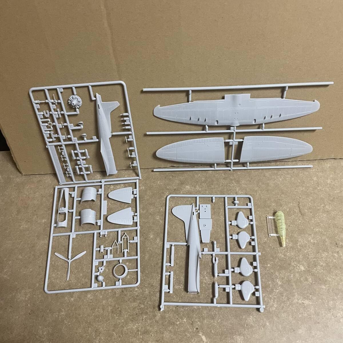【未組立】1/72 HASEGAWA ハセガワ フジミ 三菱 川西 九州 日本 Amazon | ハセガワ(Hasegawa) 1/72 日本 三菱 G4M1 一式陸上攻撃