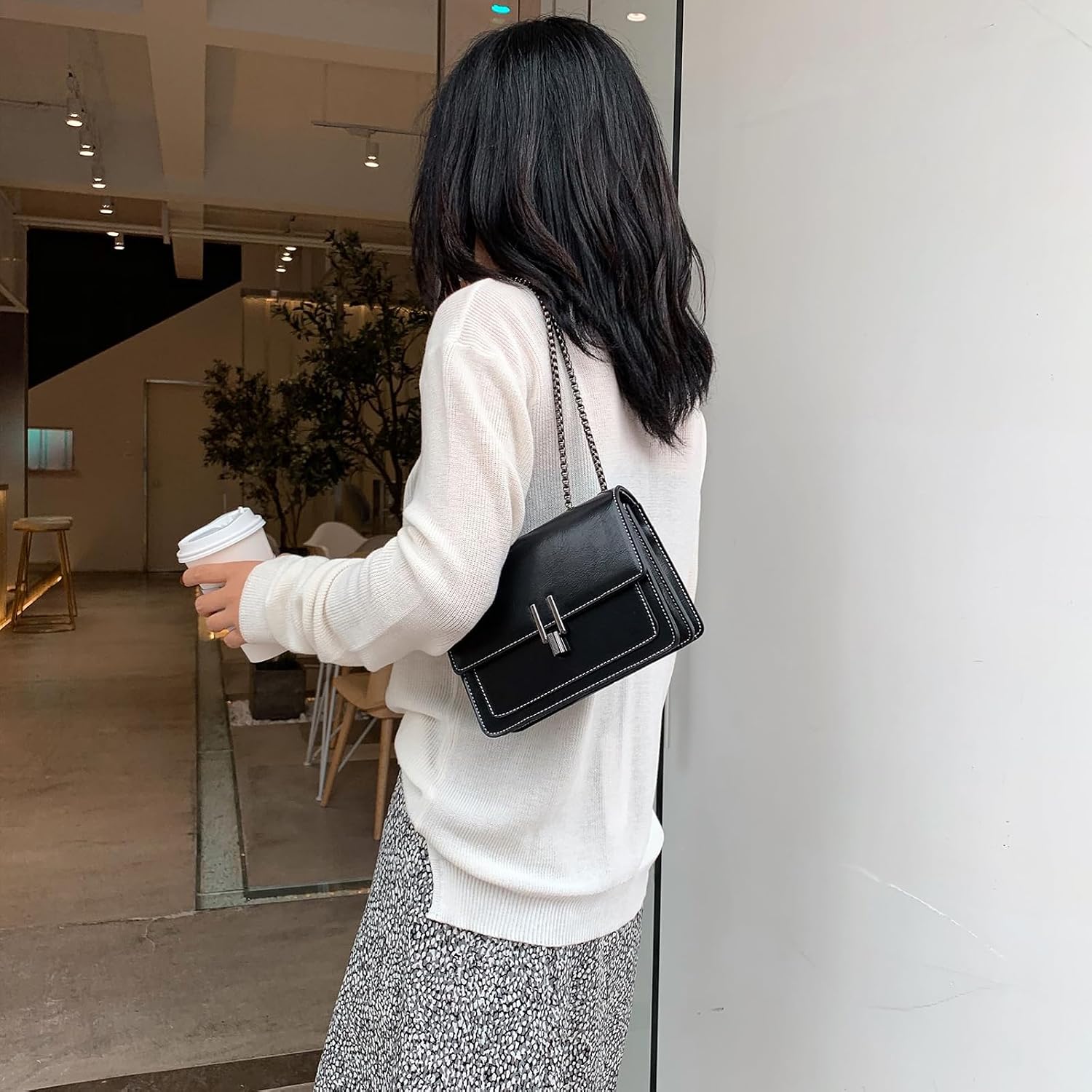 Travistar Small Handbag Women's Shoulder Bag Women's Small Bag Cute Shoulder Bag PU Leather Crossbody Bag for Girls Women with Chain Shoulder Strap, Black