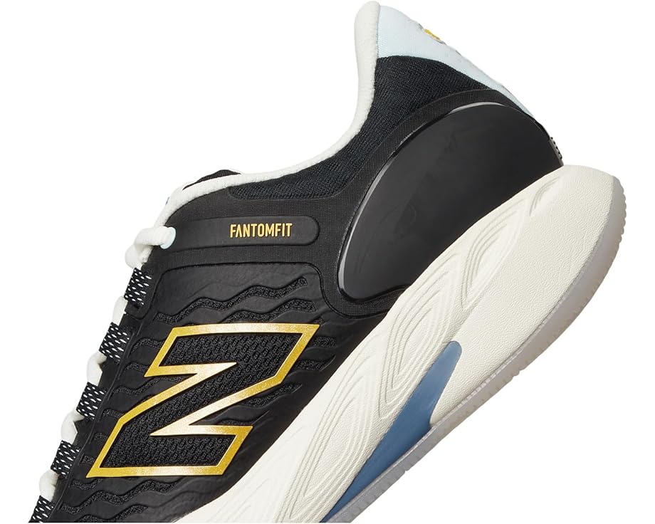 New Balance Fresh Foam X CT-Rally v2 Tennis Shoes - Right View