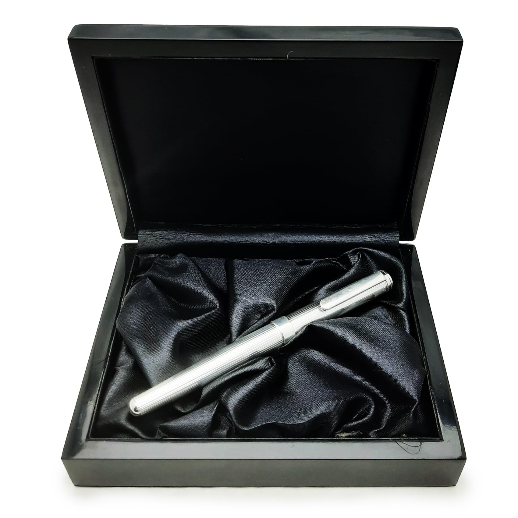 Penna stilografica MOZART realizzazione in argento massiccio 925/1000