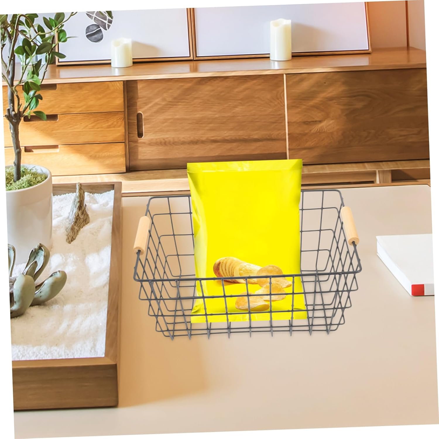 2pcs Portable Storage Basket Metal Baskets for Home Closet Bathroom Living Room Fruit Storage Toy Organizer Random Color