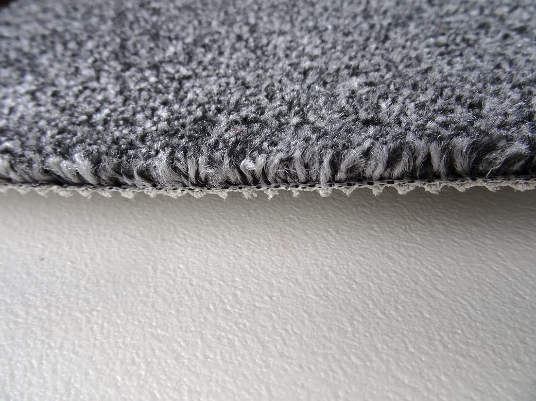 Flauschiger melierter Velours-Teppichboden Amalfi mit Textilrücken, grau, Zuschnitt (4m breit / 2m lang)