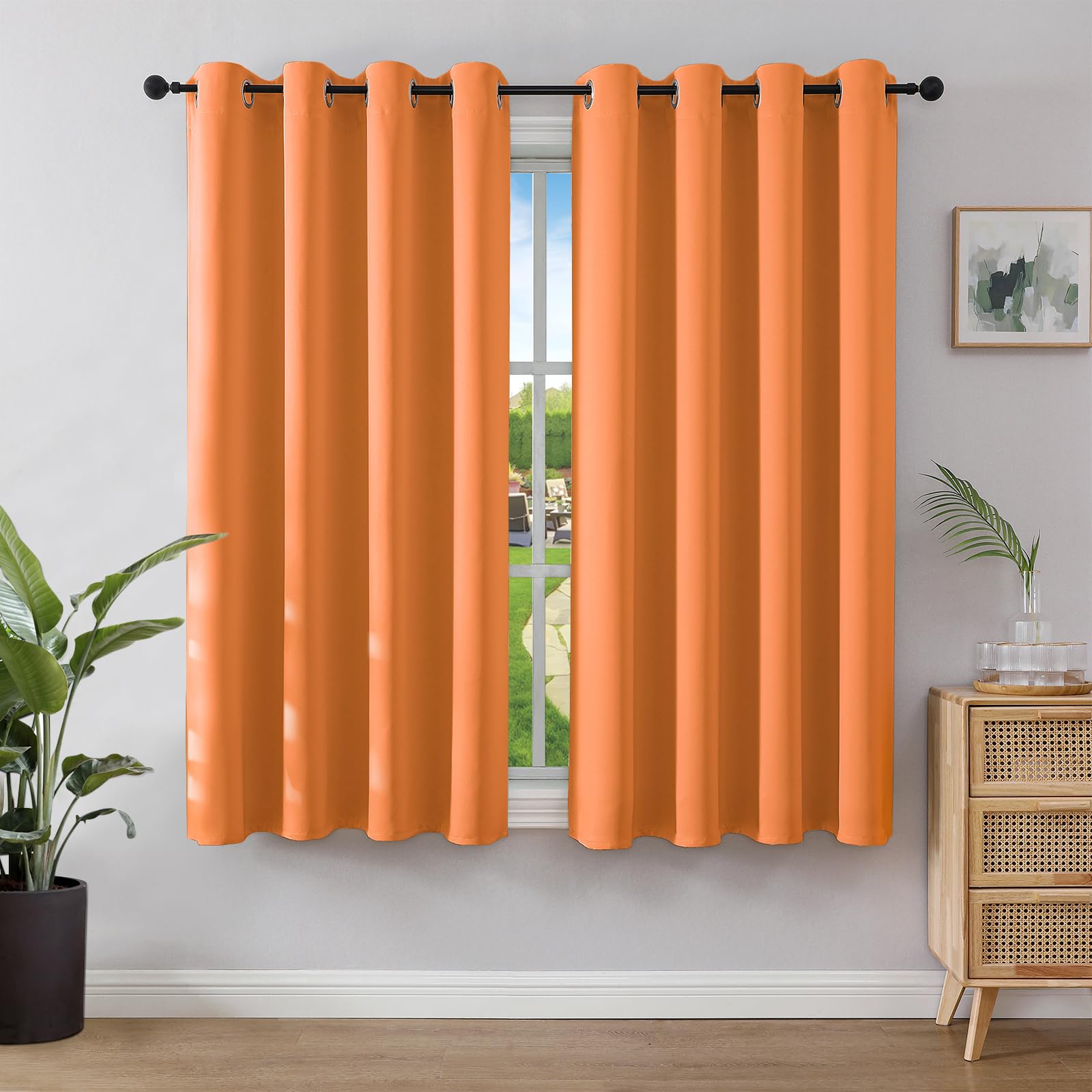 Joydeco Rideau Occultant 2 Pièces, Rideau Thermique Isolant Anti Chaleur Tenture Opaque à Oeillets Isolation Lumiere Anti UV Decoration Chambre Maison Salon Intérieurs
