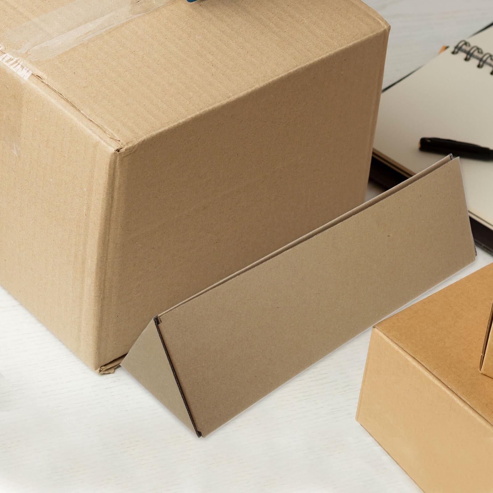 Caja Triangular de Cartón Kraft de 10 Piezas para Almacenamiento y Transporte, Fácil Montaje y Sostenible, Adecuado para Mudanzas y Envío de Documentos