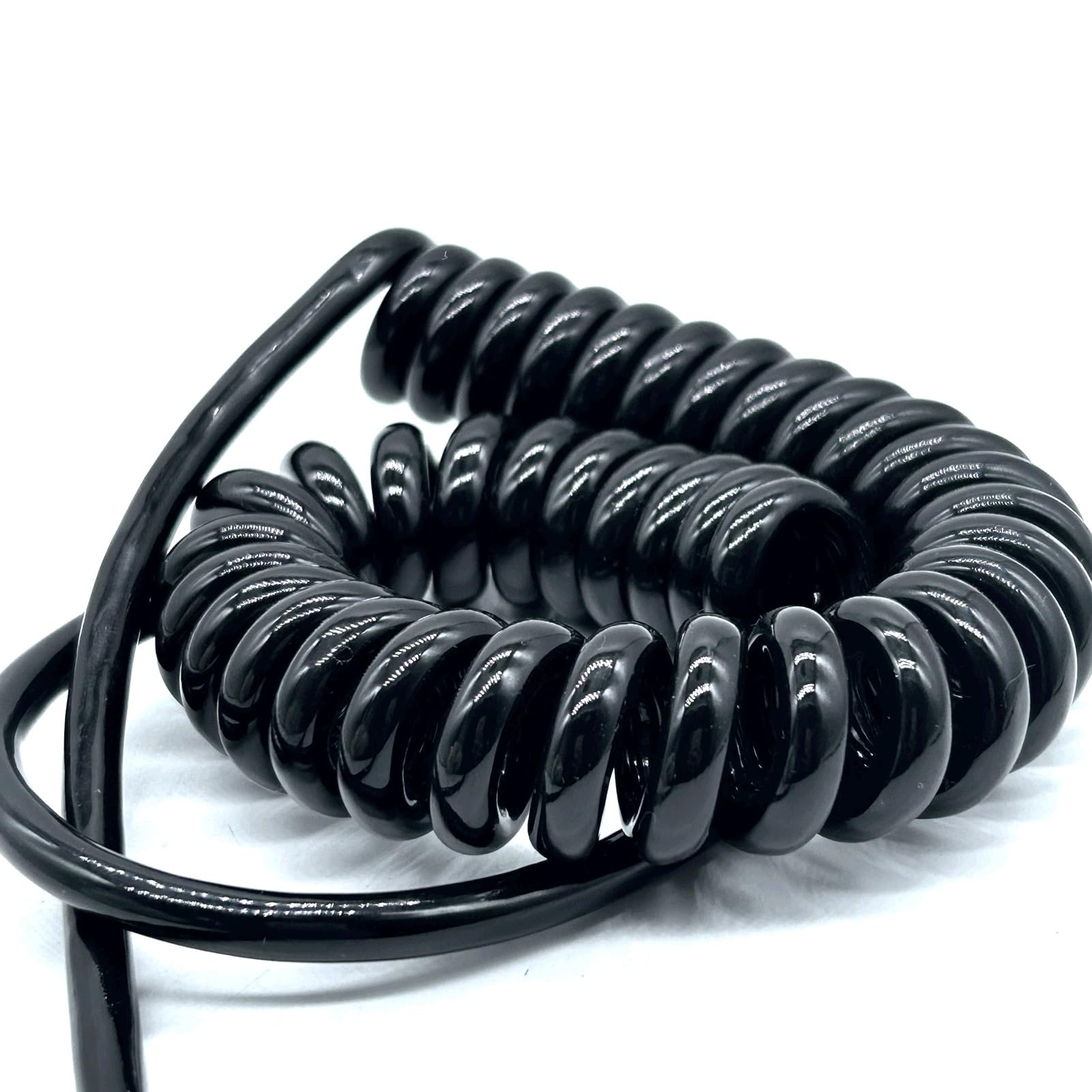 PULaif Spring Spiral Cable, 2 Core 17AWG 1mm2 Retractable Spring Coiled Cable 2.5-7.5 Meters(Straight 2.5 meters)