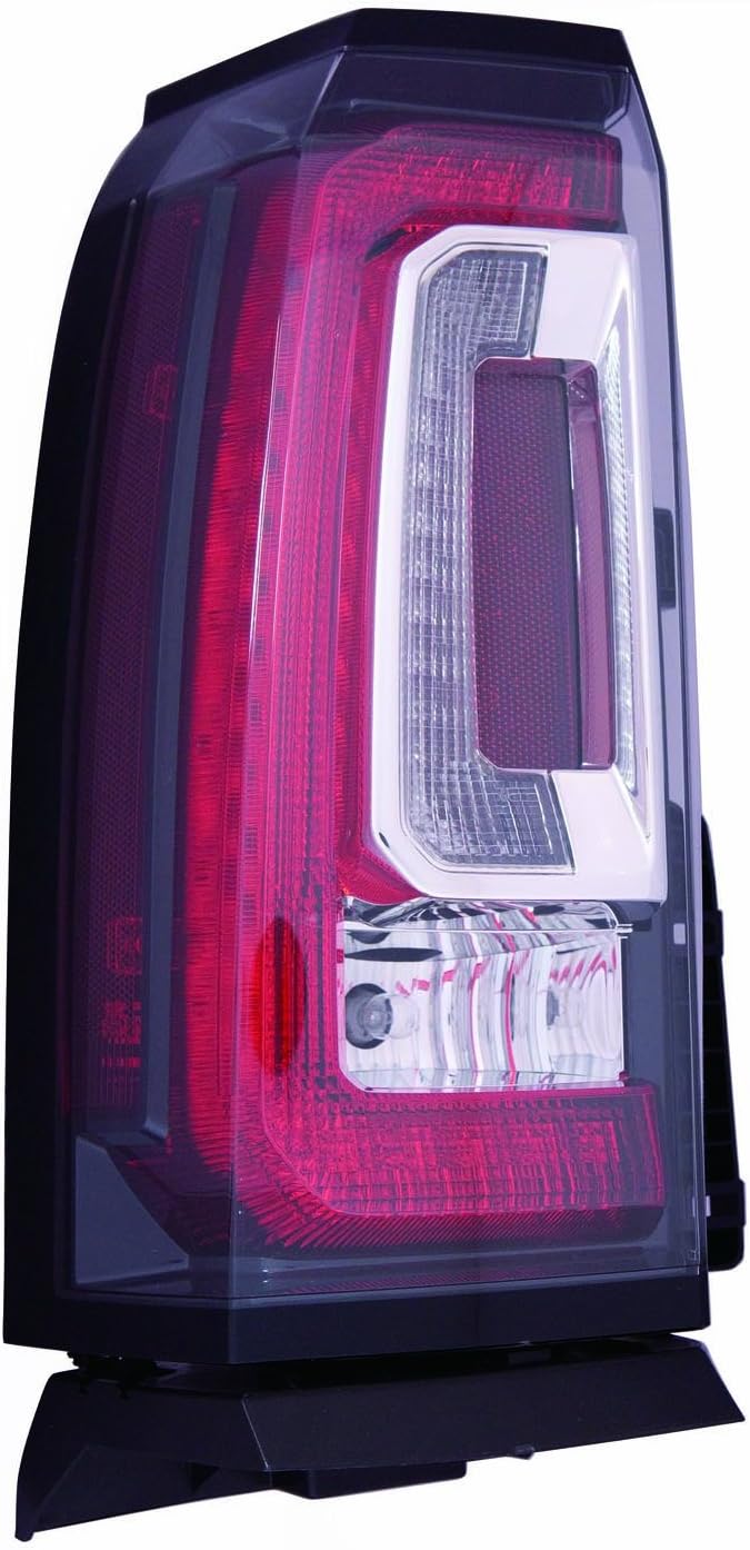 OE Replacement GMC YUKON Tail Light Assembly (Partslink Number GM2800268) Automotive