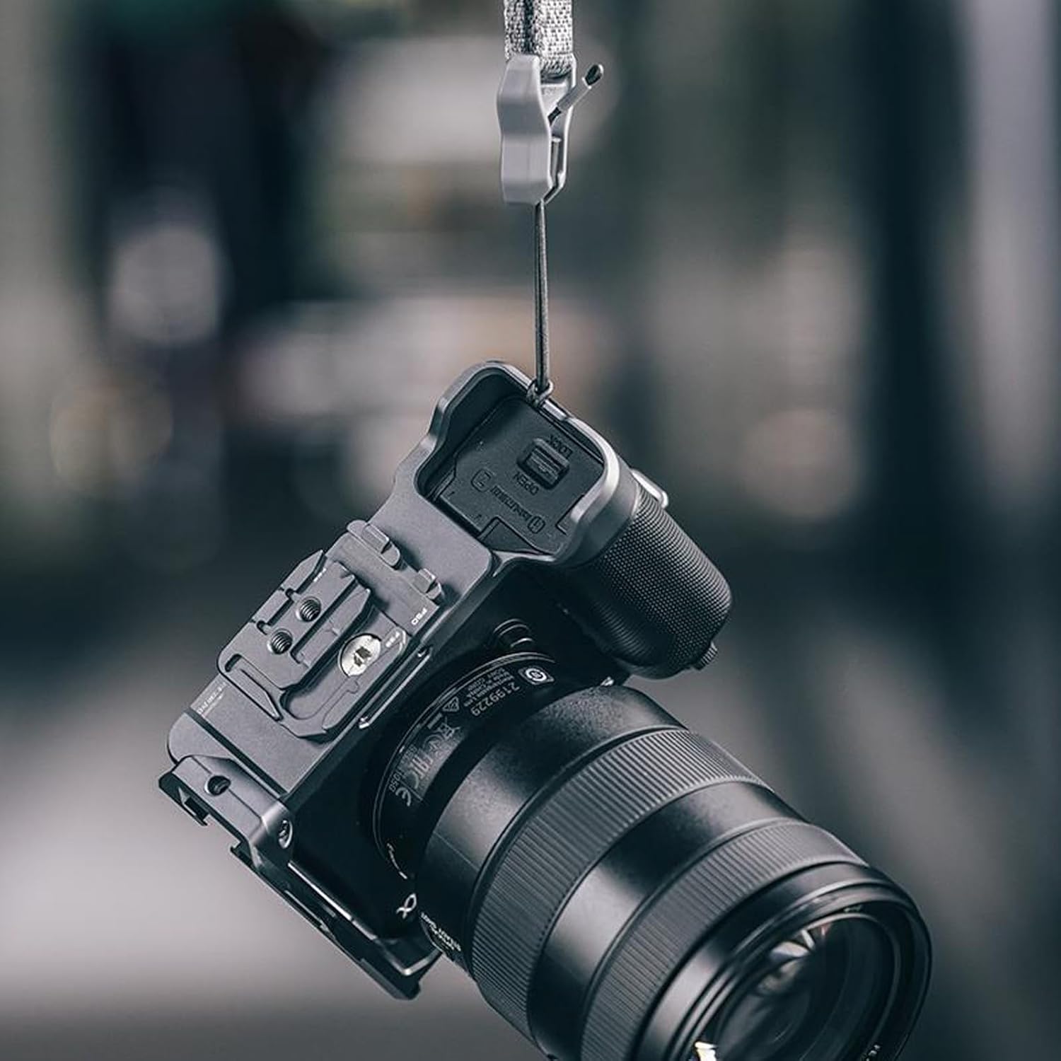 FALCAM F22/F38/F50 Quick Release Camera L-Bracket Grey