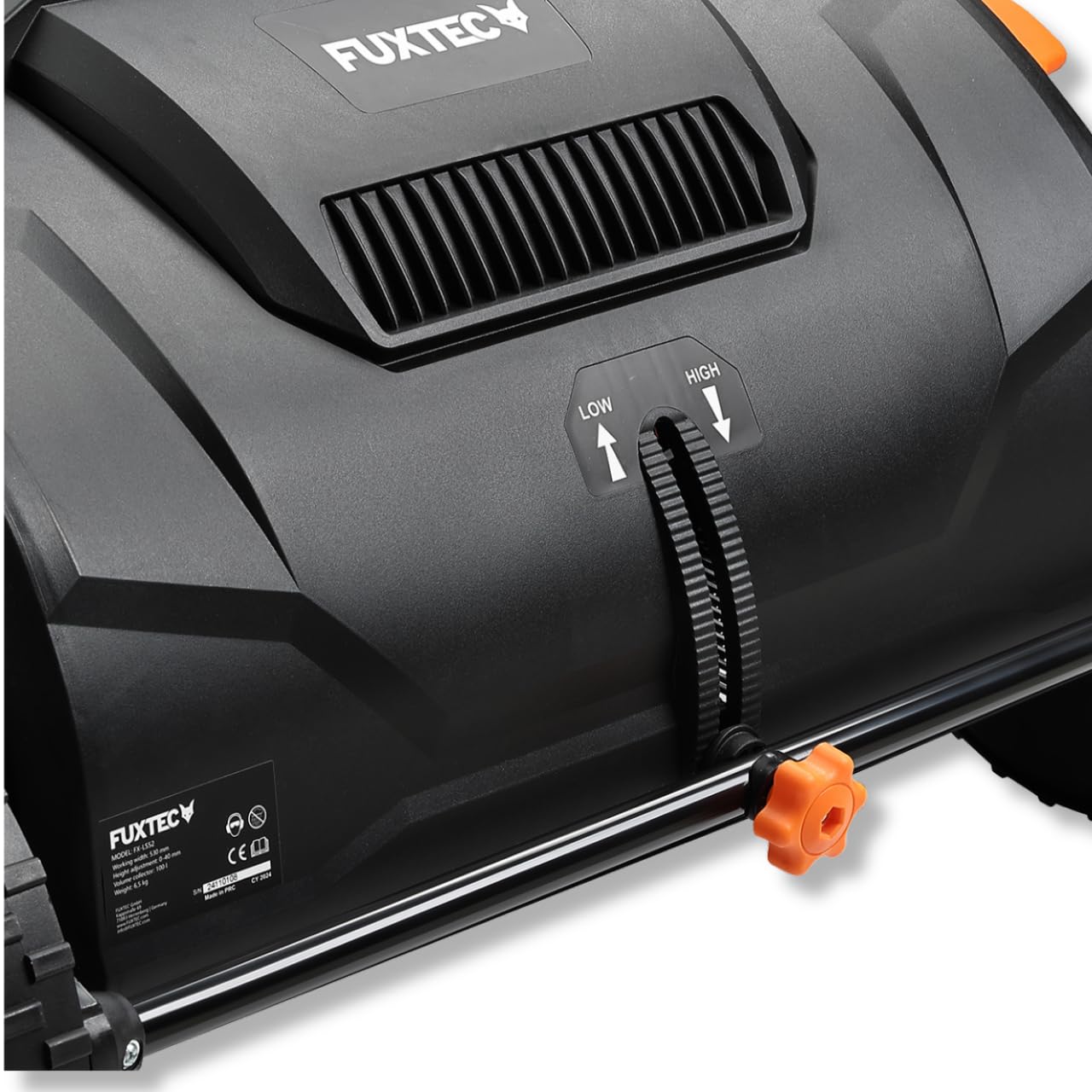 FUXTEC Carrito recogedor de Hojas y césped FX-LS52 • 530 mm Ancho de Trabajo • Altura Regulable 0-40 mm • Bolsa colectora 100 L • Diseño Ligero y ergonómico 6,5 kg