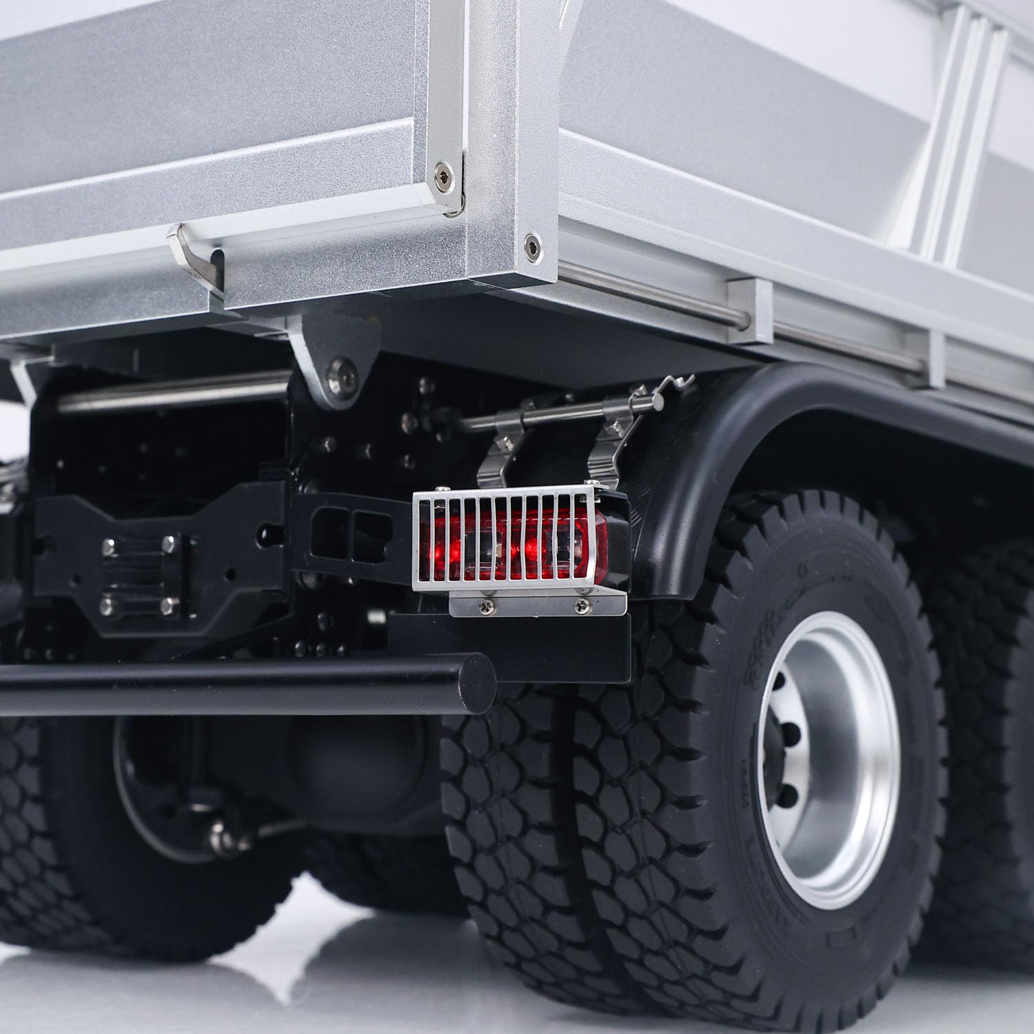 Kabolite K5703 - Carrello basculante elettrico radiocomandato 1/14, modello a 2 marce, sistema audio, caricabatteria