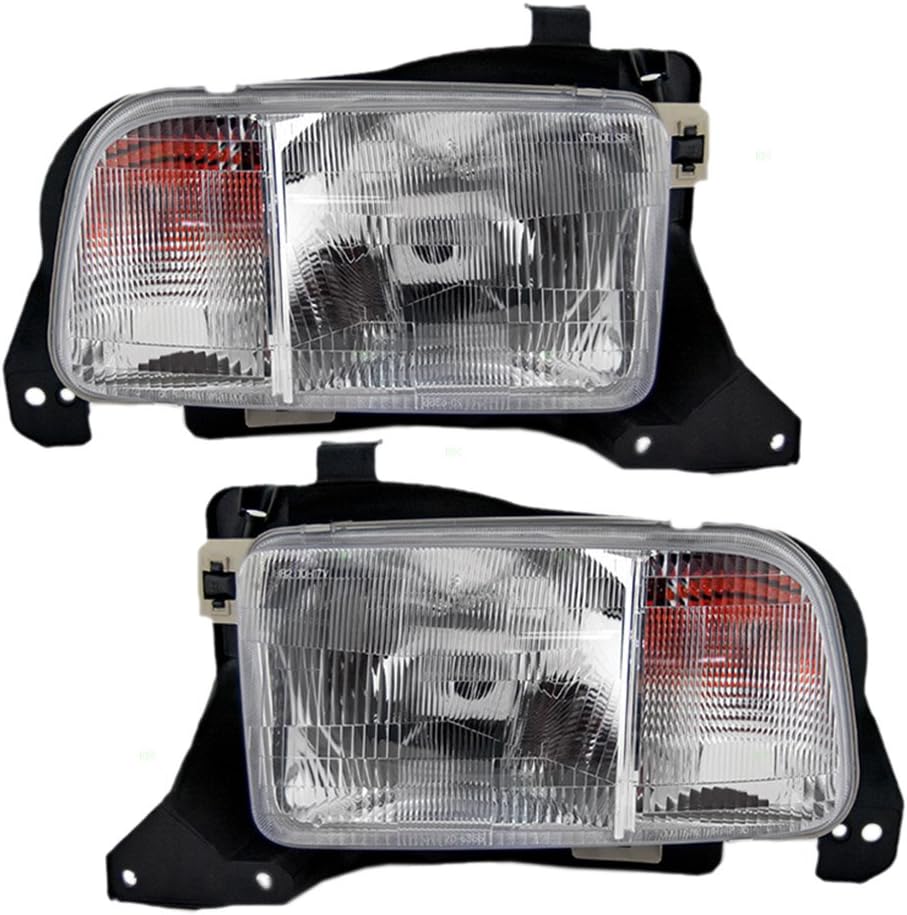 Brock Headlight for 1999-2004 Tracker 91174687 Set GM2518140