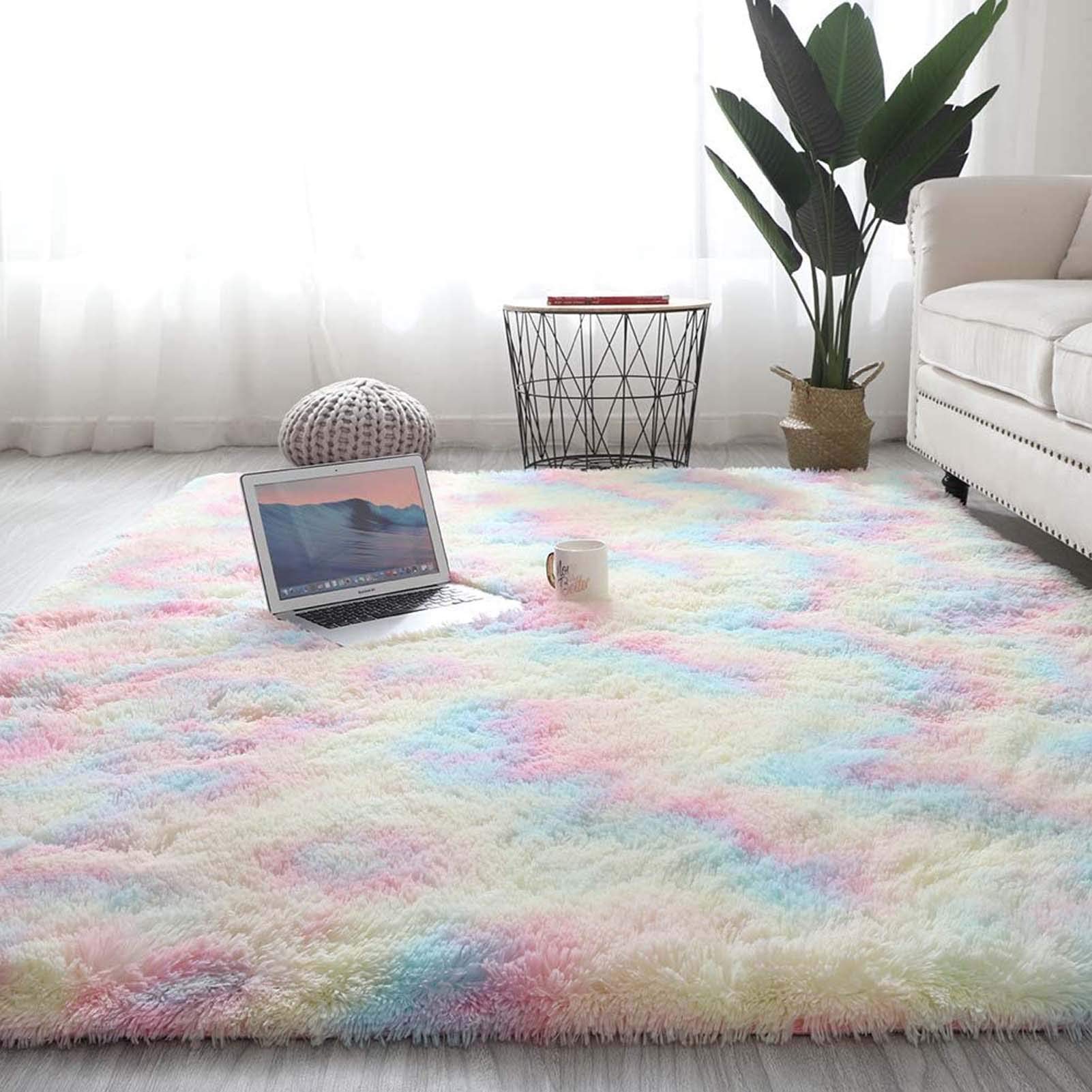 Tapis Moelleux et Doux 100x200cm, Grand Tapis en Fausse Fourrure Duveteuse, idéal pour Le Salon, la Chambre d'enfant et la décoration intérieure.