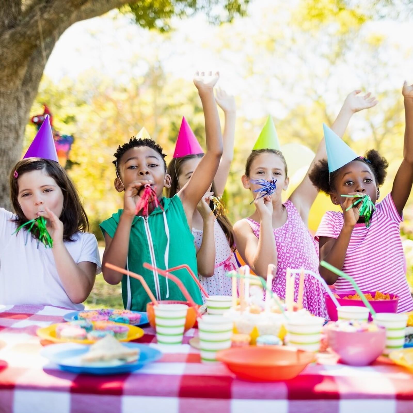 Trombette Festa AWAVM - 25 Pezzi Multicolore | Con Fischietto, Per Compleanni E Celebrazioni