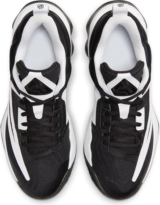 Nike Mens Giannis Immortality 3