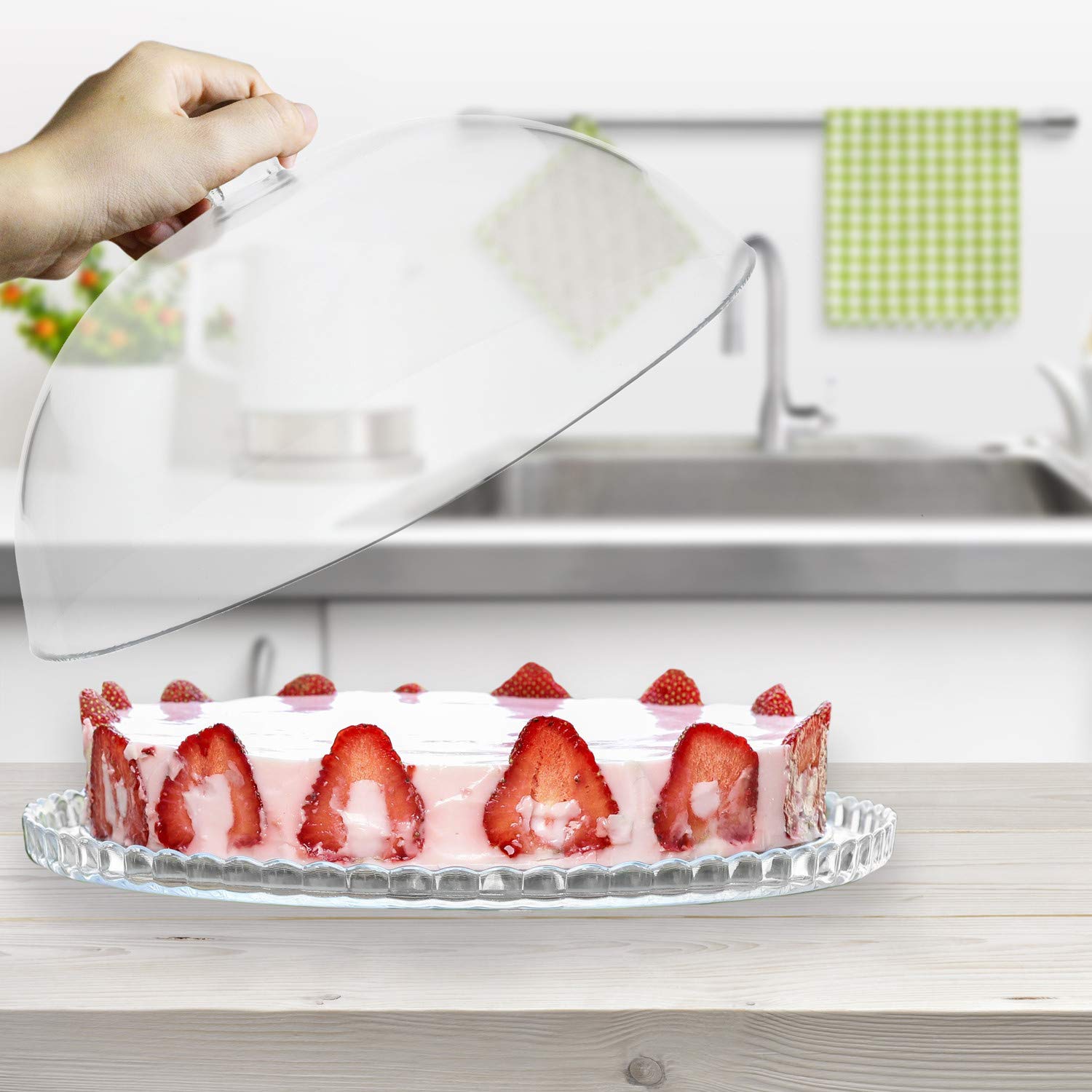 SWEET HOME Plato dulces en vidrio con campana cod.2195119 cm 15h diam.32 by Varotto & Co.