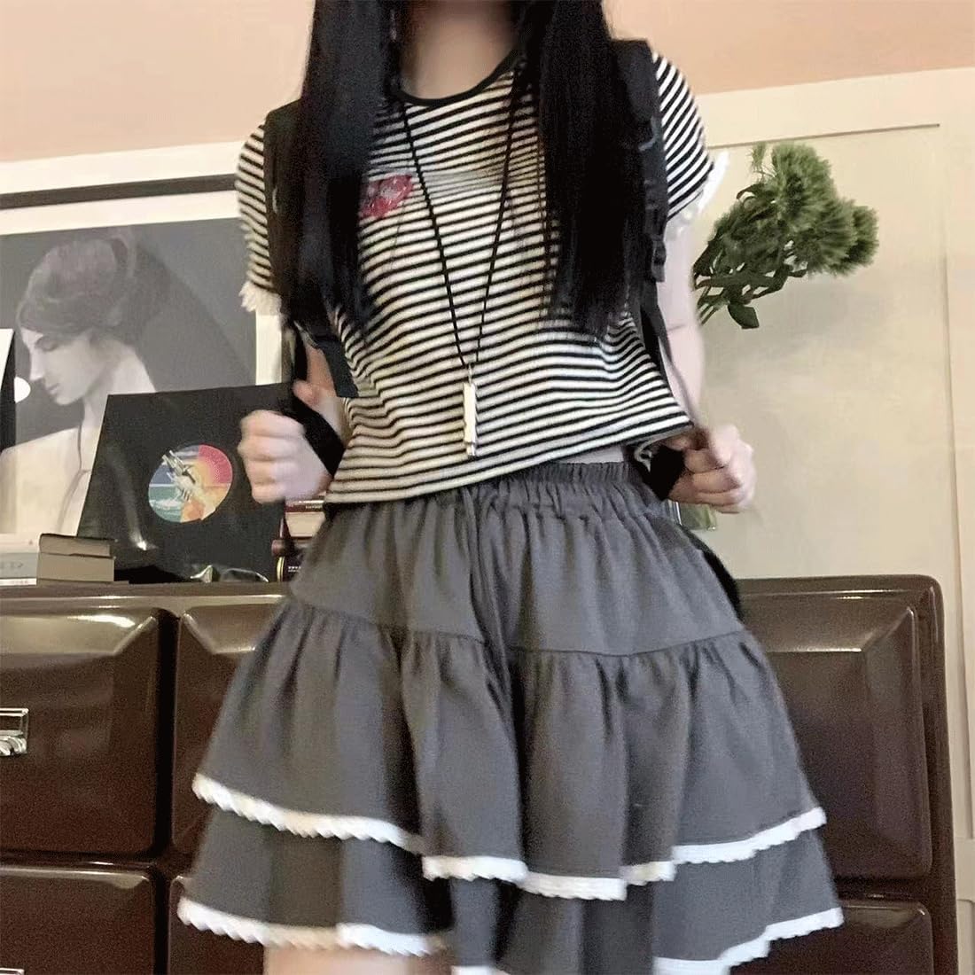 Harajuku Lolita Kawaii Gothic Casual Style Elastic Waisted Soft Vintage Ribbon Lace Trim Layered Short Skirt - Image 2