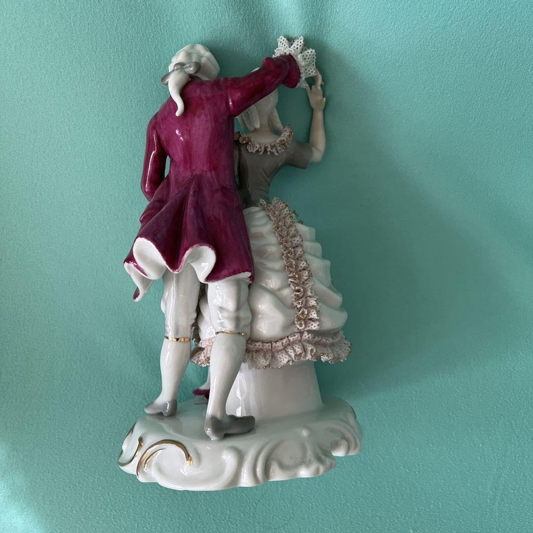 Amazon.co.jp: 陶磁器の置物 中世ヨーロッパ風人形 : ホーム＆キッチン