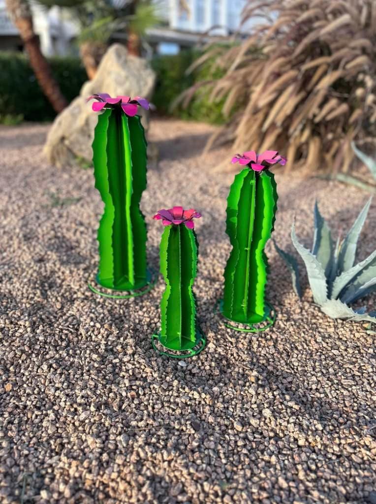 Handmade Metal Blue Myrtle Cactus - Mexican Garden Art, Metal Yard Art, Garden Decor, Outdoor and Indoor Metal Decor, Metal Yard Decoration (Medium - 12x12x7)