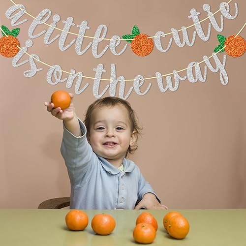 Miniatura 6 de Cartel con texto en inglés "A Little Cutie Is On The Way", pancarta de cítricos, cumpleaños temático naranja, decoración de fiesta de cumpleaños con