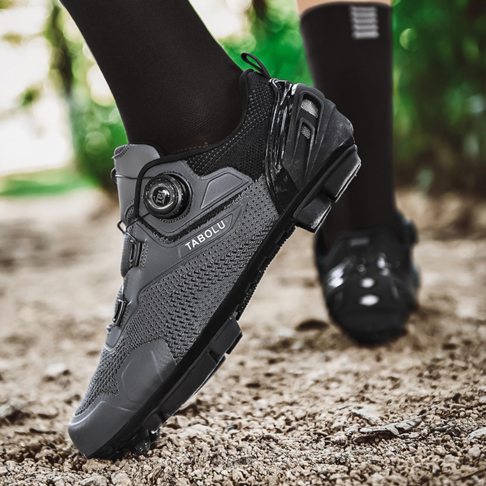 Mateju Zapatillas Ciclismo MTB Hombre Mujer, 36-47 EU Zapatillas Bicicleta de Montaña Hombre con Calas Respirables Antideslizantes para Deportes al Aire Libre