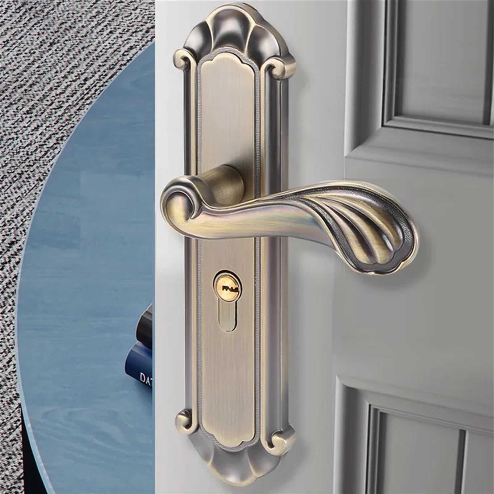 Serrure de porte silencieuse pour chambre au style rétro chic