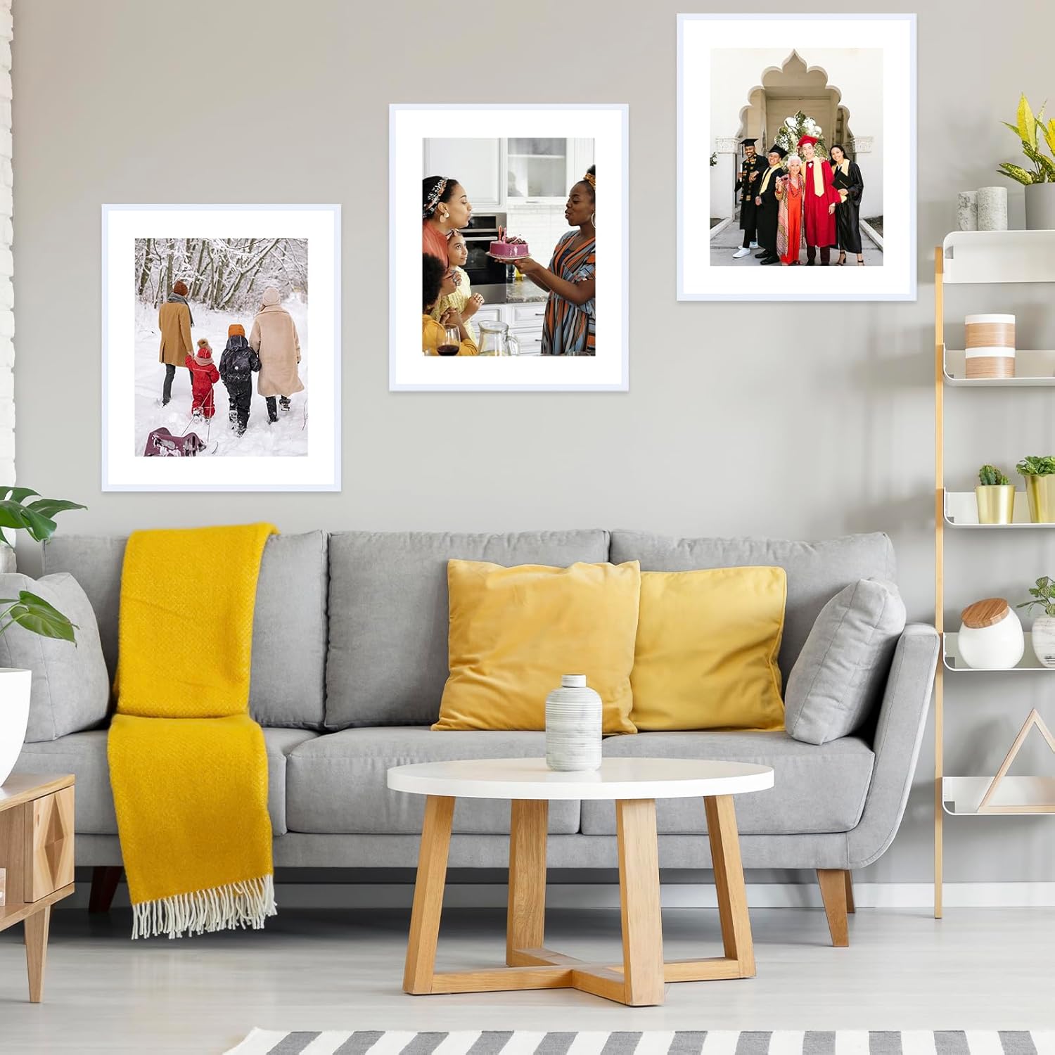 JCJMY 24x30 Picture Frame with 20x24 Mat, Display Photo 20x24 with Mat or 24 x 30 Without Mat, Wall Hanging Large 24 by 30 Poster Frame with Plexiglass, White