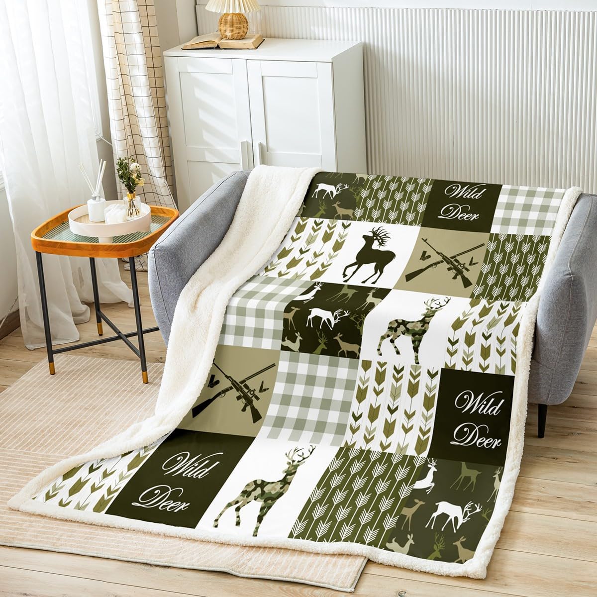 Deer Fleece Throw Blanket Throw 50"x60" Kids Hunting Camouflage Farmhouse Plush Blanket for Bed Sofa Couch Boys Green Plaid Buffalo Check Boho Arrow Sherpa Blanket Wild Animal Fuzzy Blanket Room Decor