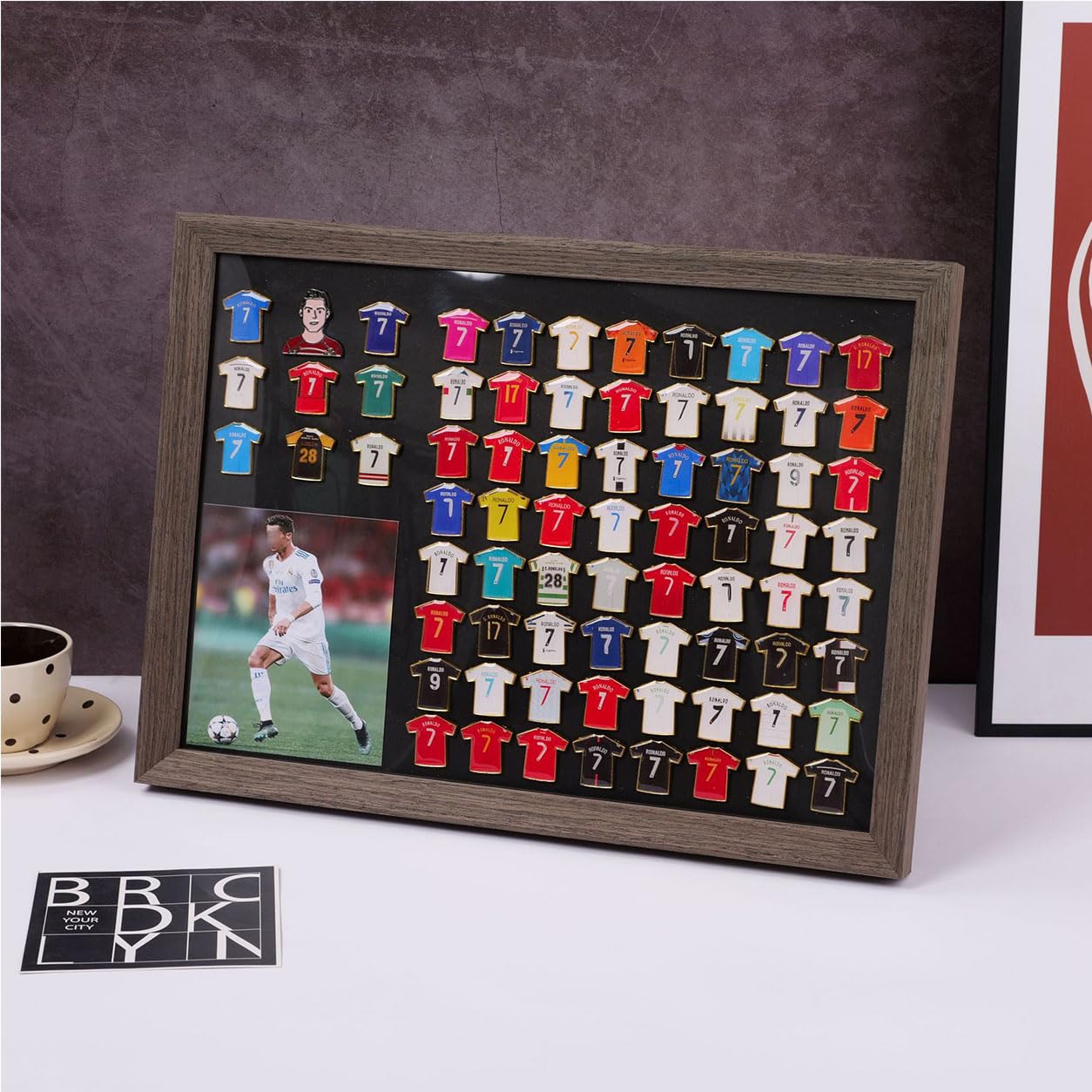 Ronaldo Gedenkplakette mit Massivholz Präsentationsrahmen