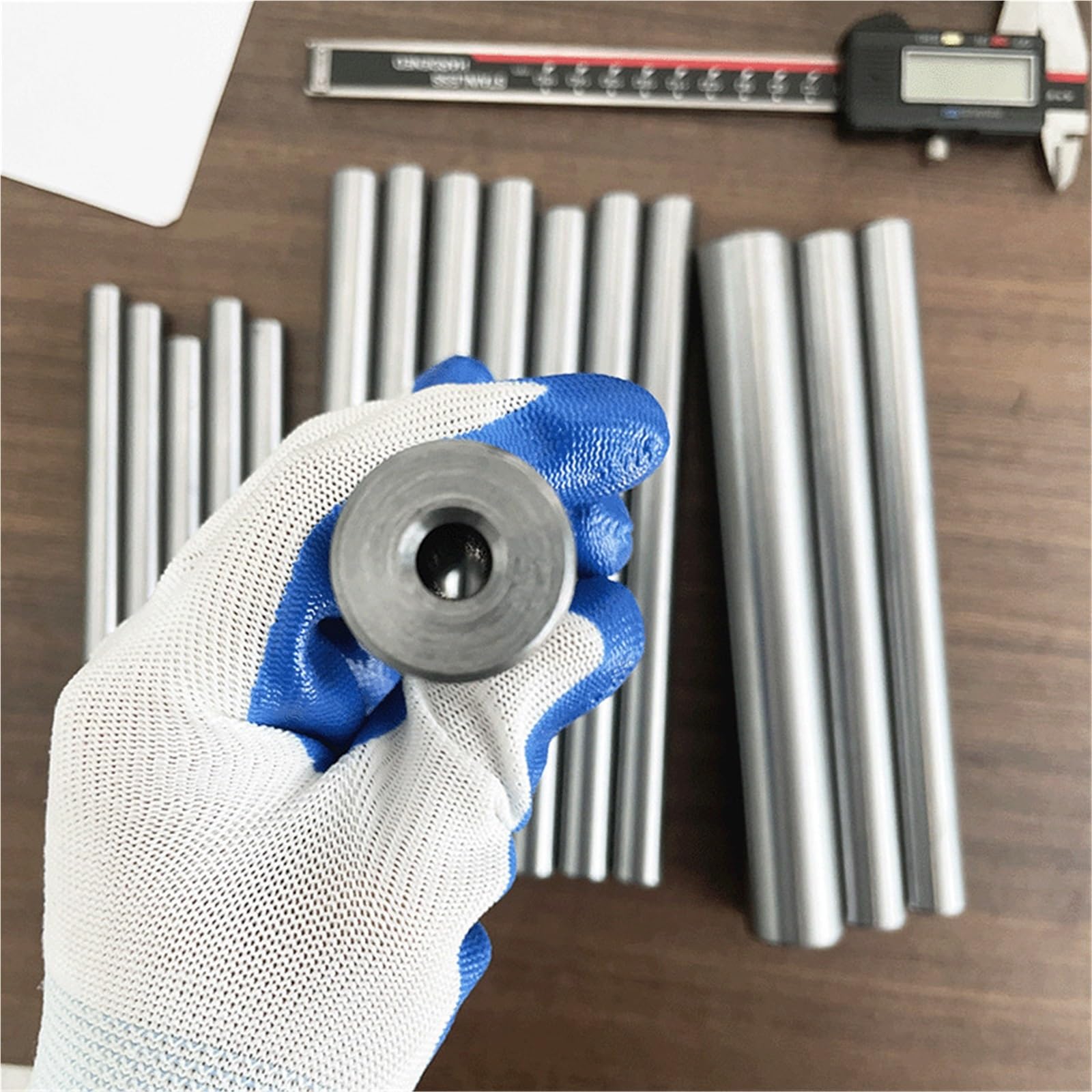OD 16 mm nahtloses Stahlrohr Präzisionsstahlrohr für Bauwesen/Zerspanung(70cm,OD16mmxID5.8mm)