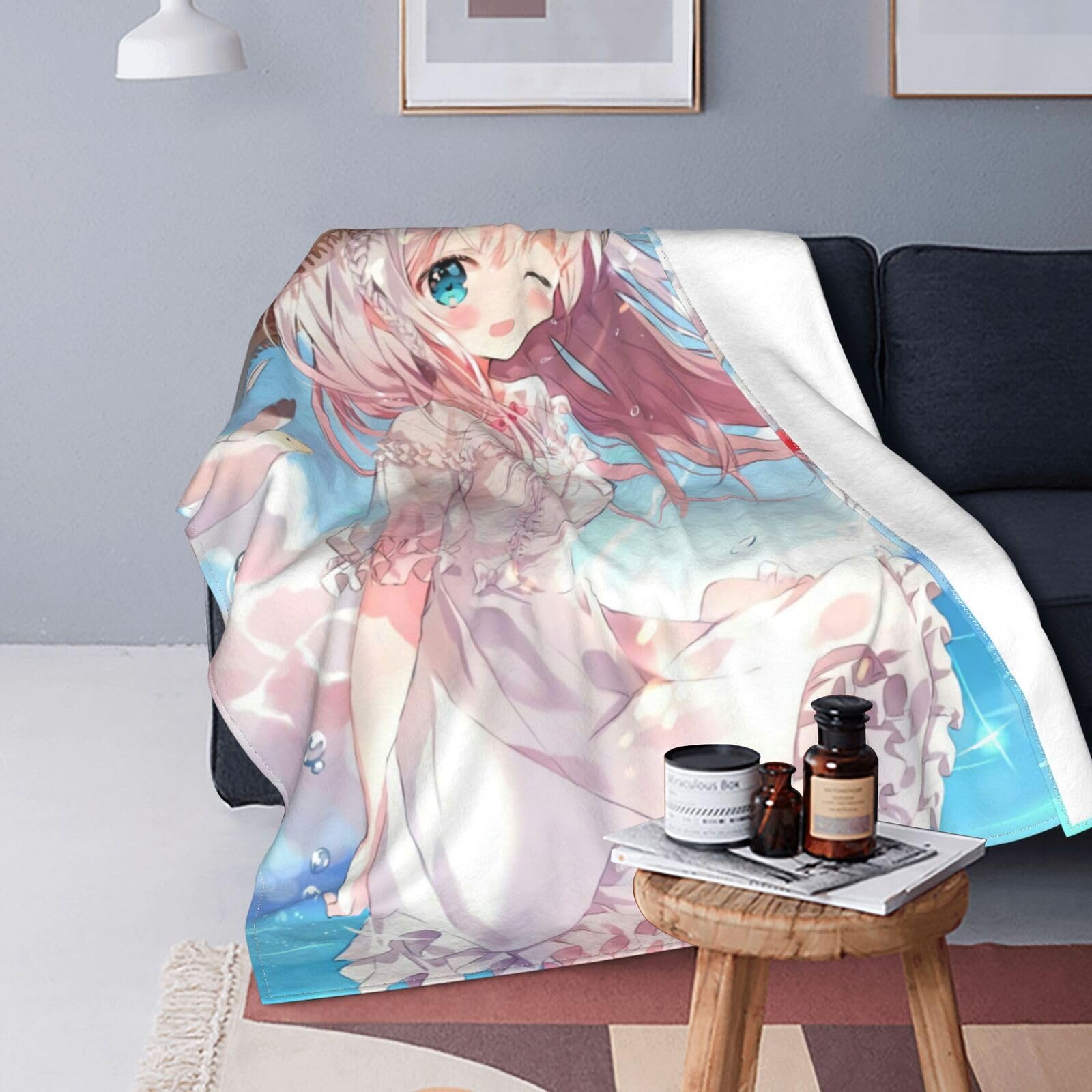 Amazon｜ブランケット 毛布 ひざ掛け エロマンガ先生 和泉 紗霧