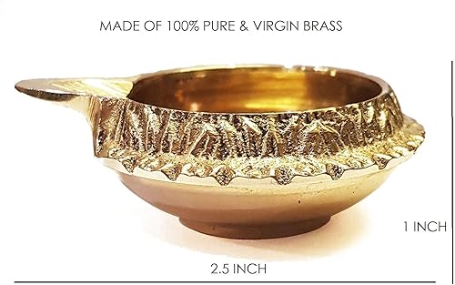 Miniatura 2 de Craftsman  Diya del dios Kúbera hecha a mano en latón con grabado dorado para Diwali, Lámpara de aceite tradicional india Pooja Puja, Artículos de