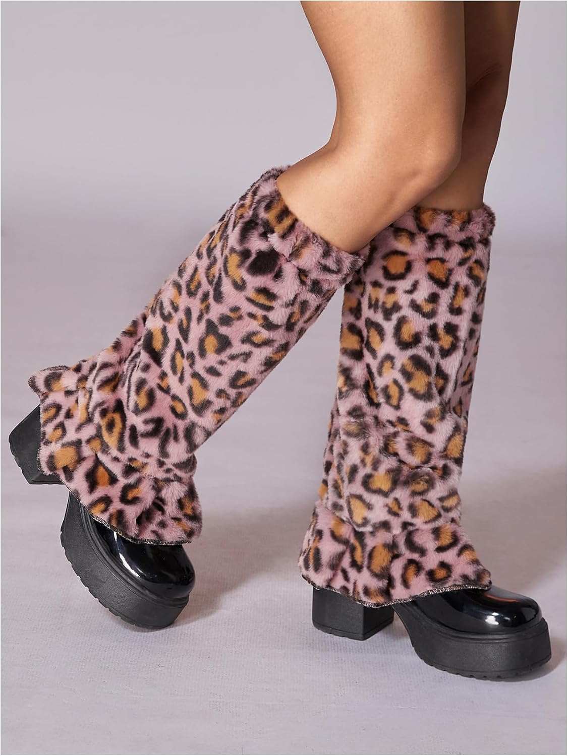 RoseSeek Women's 1 Pair Leopard Print Fuzzy Leg Warmers Y2K Furry Long Boot Cuffs Cover Cheetah Pile Leg Warmers image 4