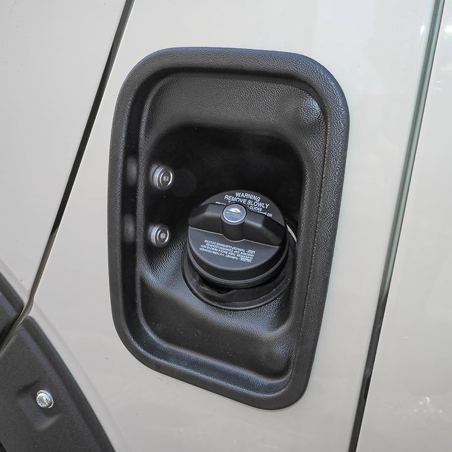 200系ハイエース　給油口カバー ハイエース フューエル リッド 給油口カバー 200系 全型式適合