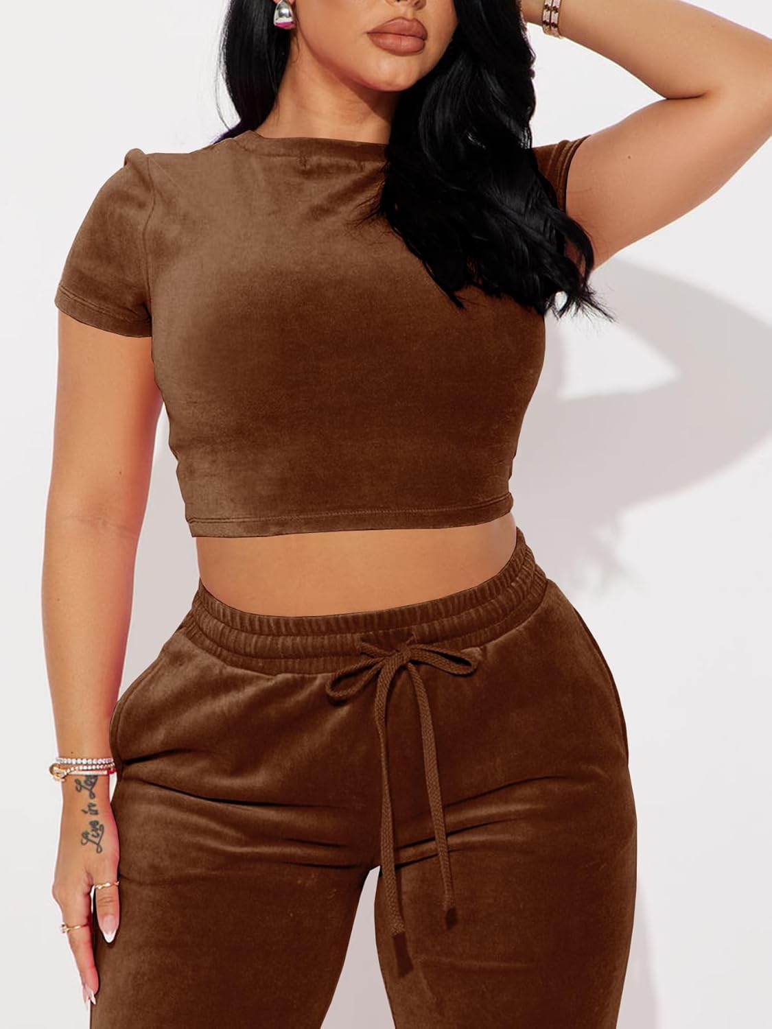 SMSN Women 2 Piece Outfits Velvet Sweatsuit Set Casual Short Sleeve Pullover Tops and Wide Leg Sweatpant Tracksuit Sets - Image 3