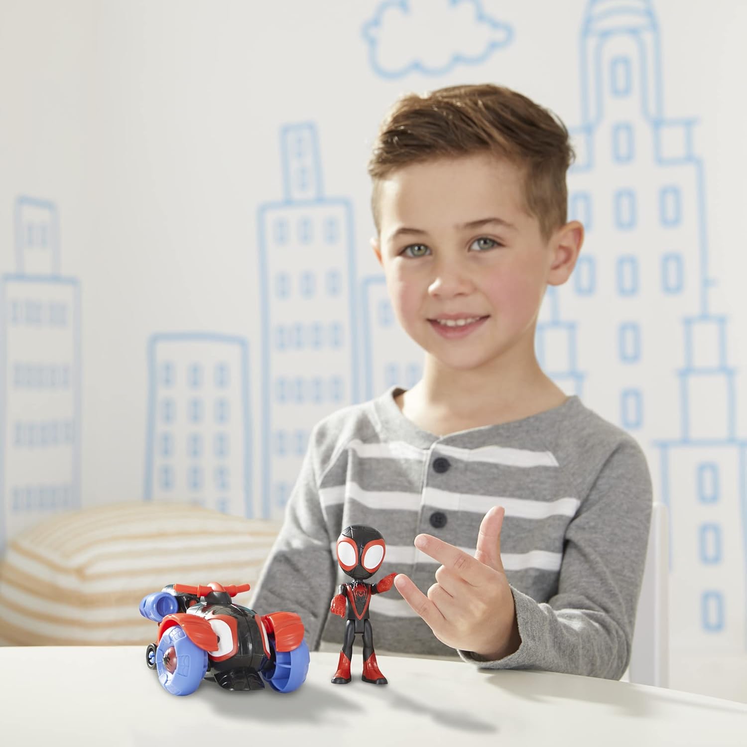 Spidey and His Amazing Friends Marvel Miles Morales Action Figure and Techno-Racer Vehicle, for Kids Ages 3 and Up (F1941)