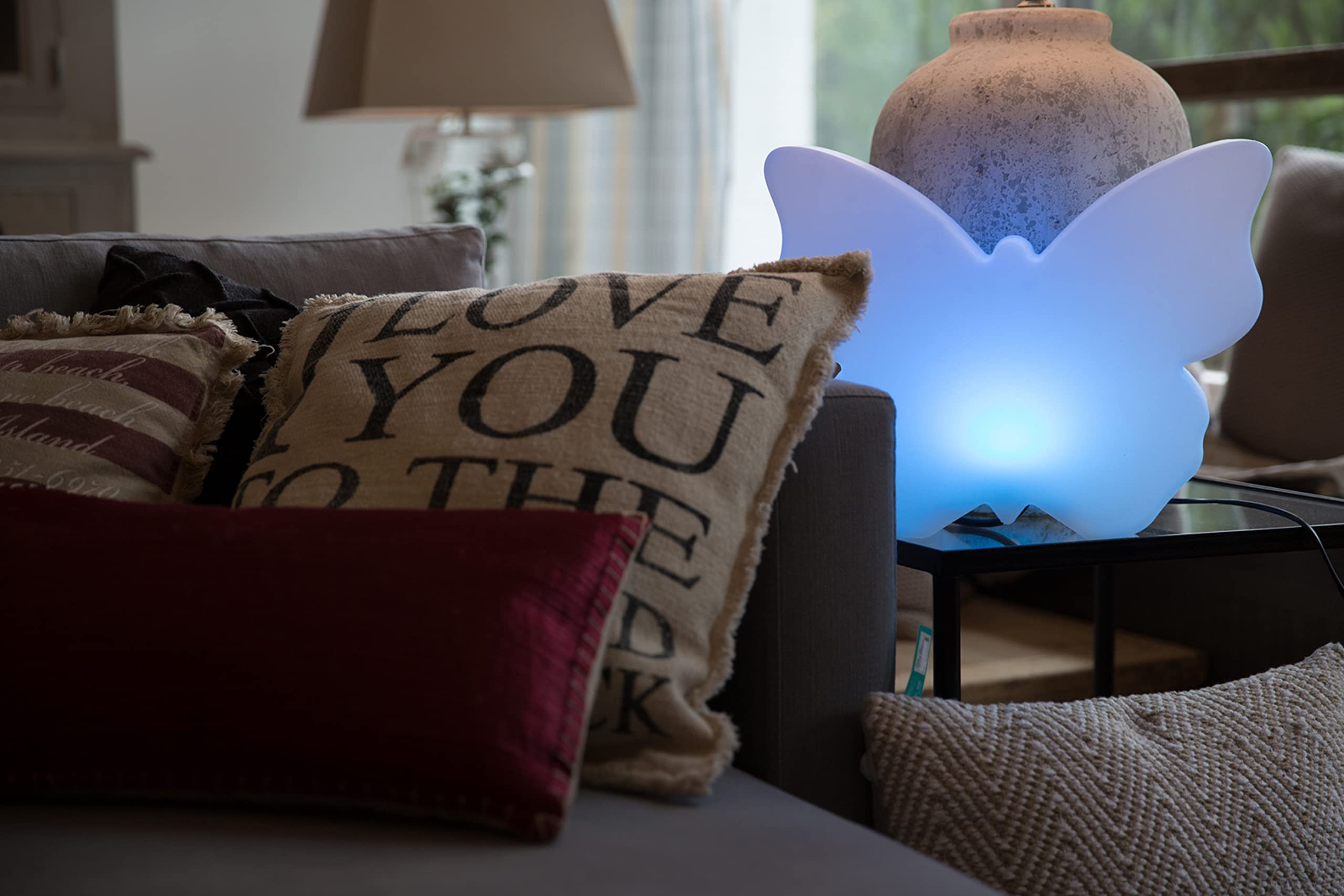 8 seasons design Shining Butterfly LED Deko-Lampe Schmetterling 40 cm (Weiß), mit Farbwechsler (15 Farben), inkl. Leuchtmittel, Tischlampe, Kinderzimmerlampe, Outdoor & Indoor