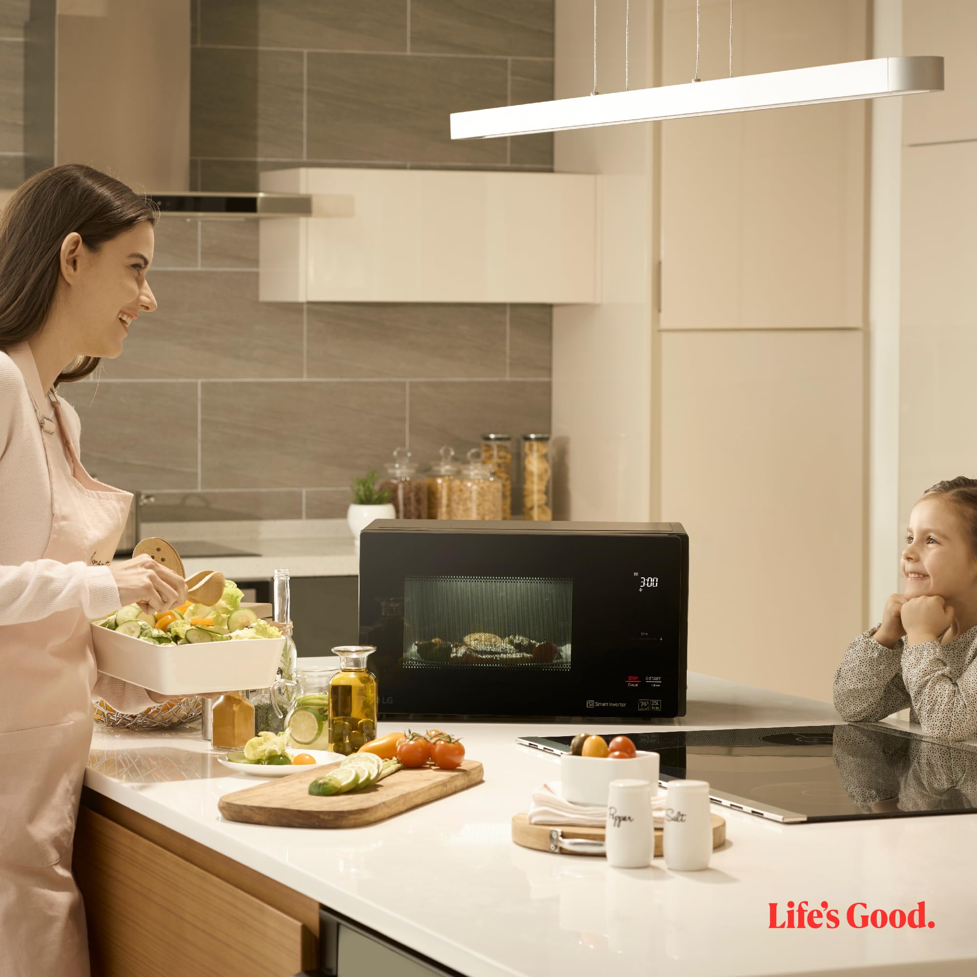LG MGBZ2593F – Microondas Grill 2 en 1, 25L, Integración total, Display Led, 900W, Fácil impieza, Táctil, Cristal Negro, Inox