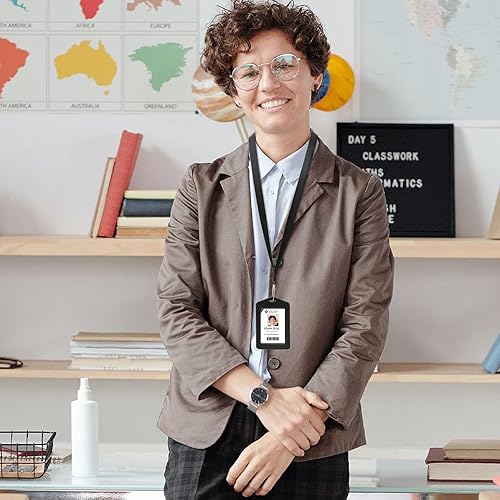 Miniatura 3 de Paquete de 2 portatarjetas de identificación de cuero genuino con cordón de nailon, soportes verticales para tarjetas de identificación con ventana