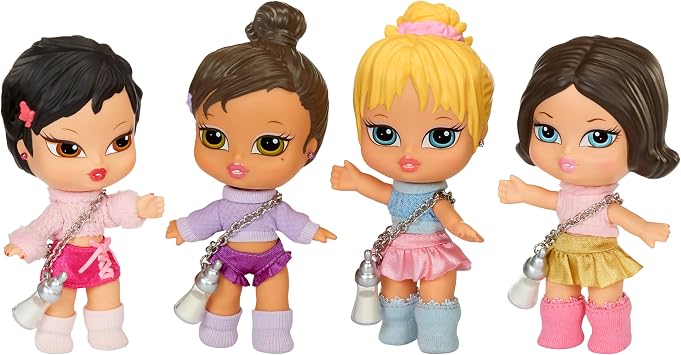 Bratz Babyz Runwayz Doll - Yasmin - 1 Collectable Fashion Doll with Fashionable Outfit Cute Baby Doll with a Necklace that Also Serves as a Keyring - Children's Toy - for Kids from 6 Years