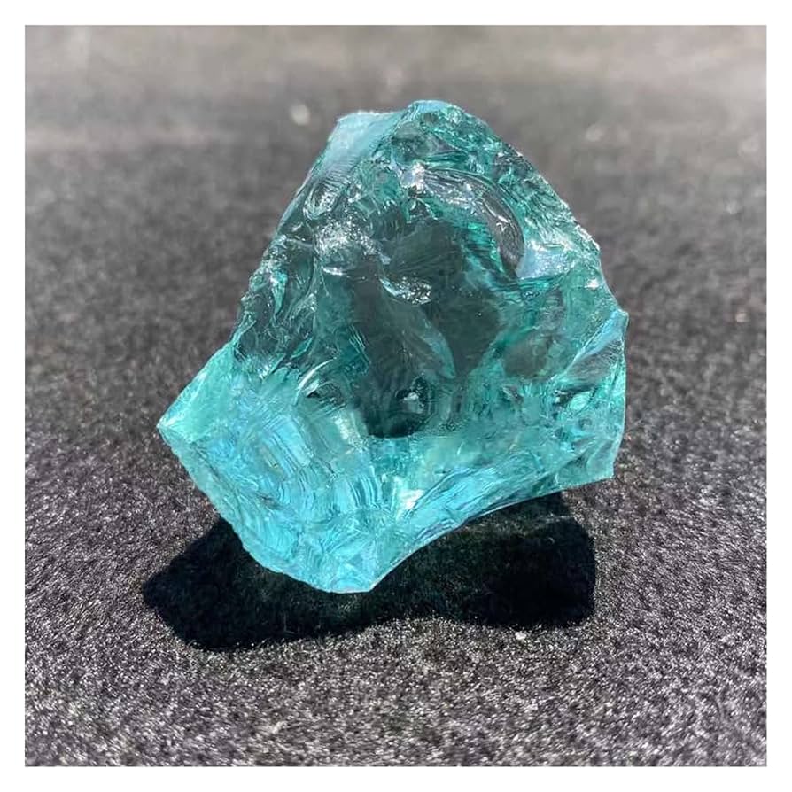 Amazon.co.jp: エメラルドグリーンの艶をかけられた石の透明な