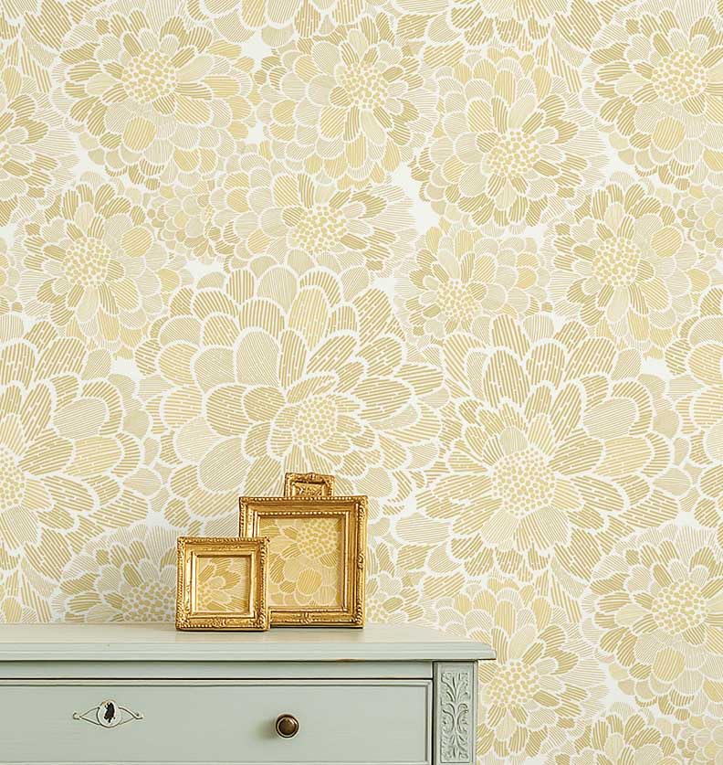 Papier peint autocollant jaune floral pour salle de bain chic