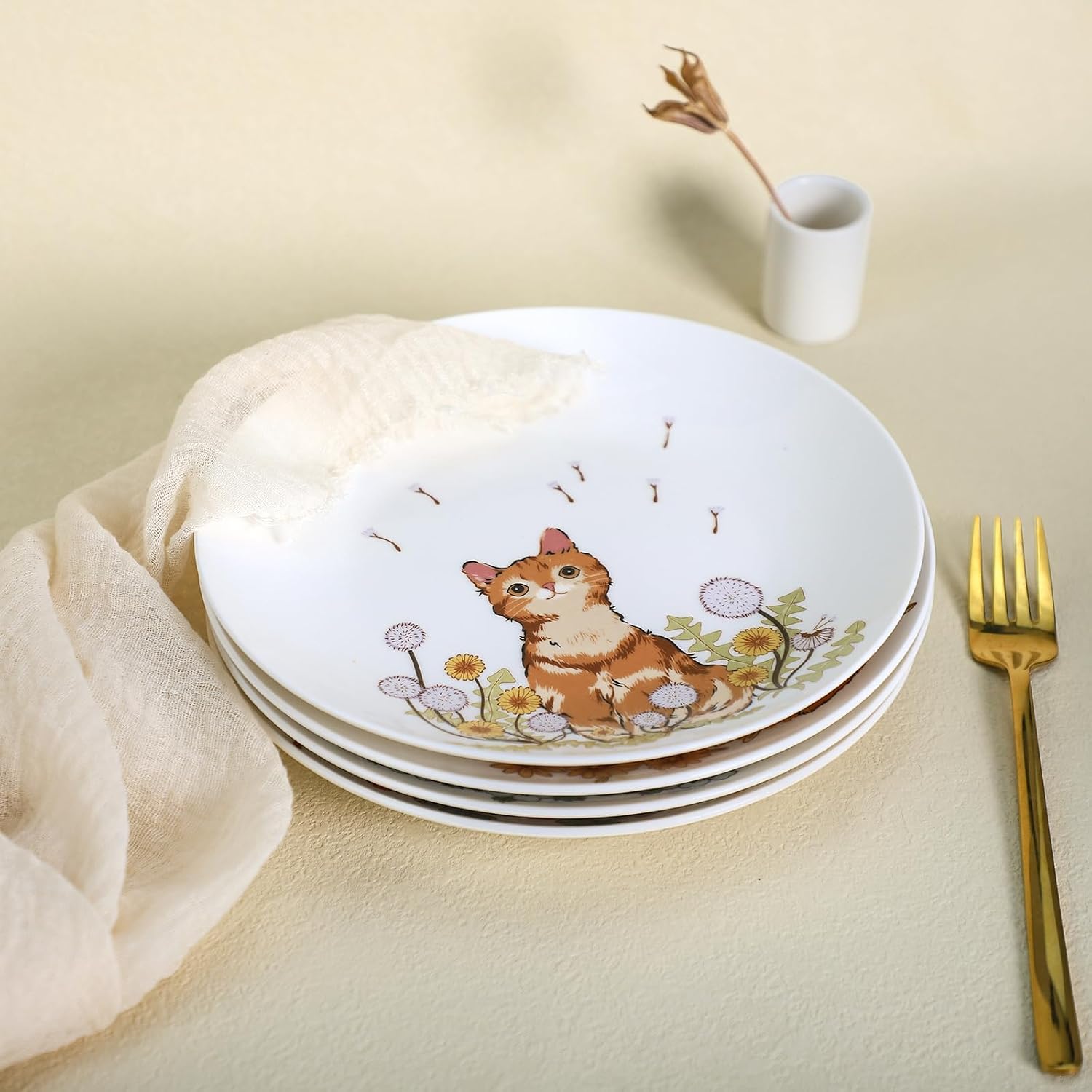 Colias Wing 8 Inch Cat and Flower Pattern Stylish Design Ceramic Salad/Pasta/Fruit/Appetizer/Dessert Dishes Holiday Plates Christmas Dinner Plates-Set of 4-4 Cats-8 Inch