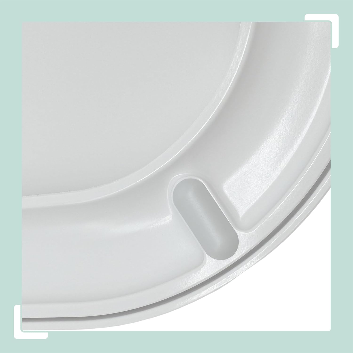 Relaxdays Toilet seat with Soft-Close Mechanism & Quick Release, 36 x 42 cm, duroplast, top mounting, D-Shape, White