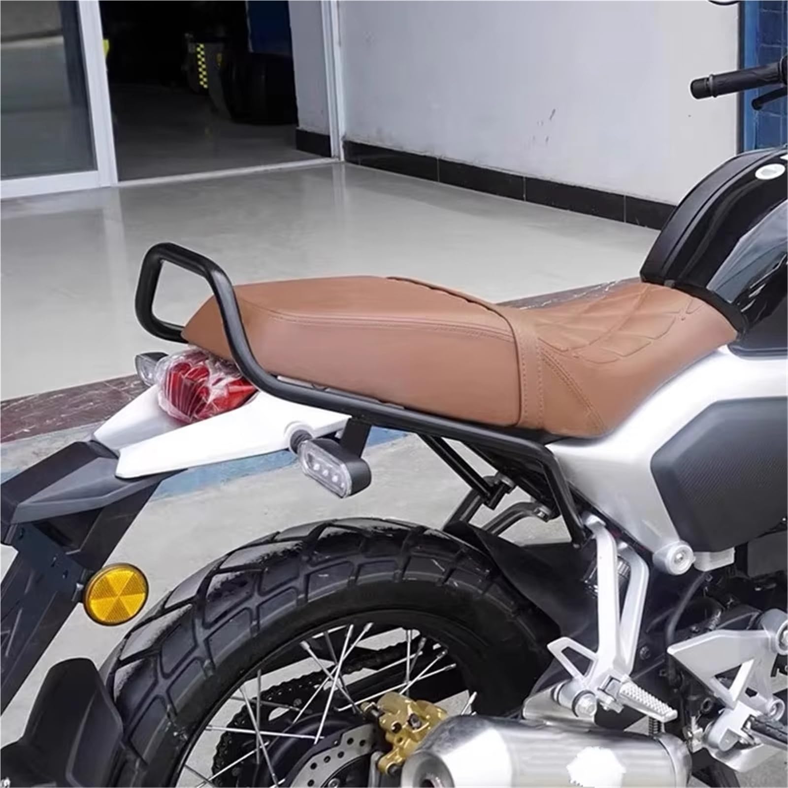per CB190SS CB 190SS CB190 SS Supporto Portapacchi Posteriore Moto, Supporto Vano Portaoggetti Portapacchi per Moto(A)