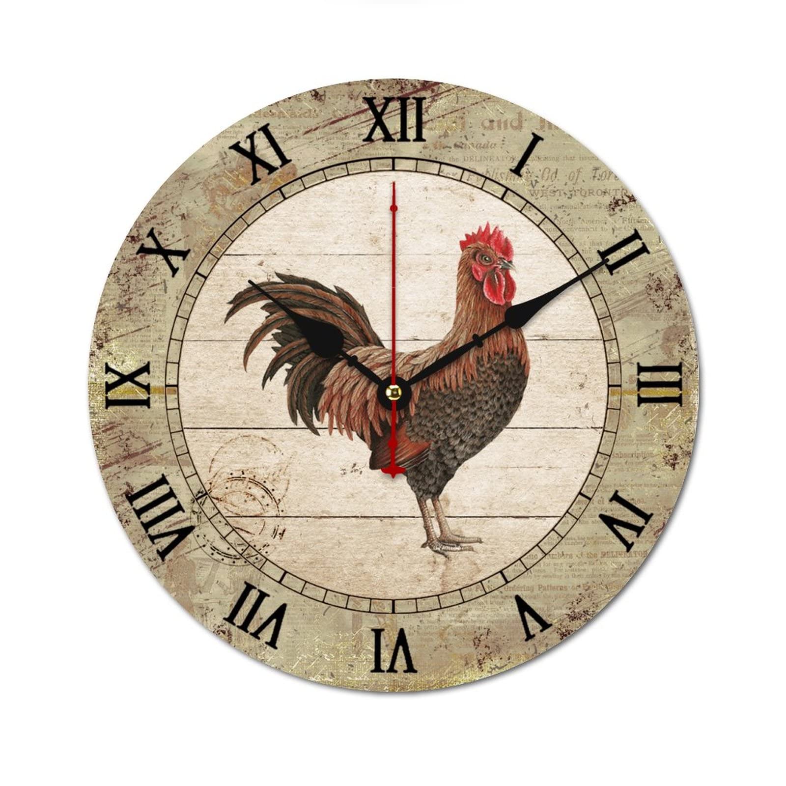 Horloge murale coq pour briser le vide d'un grand mur blanc de salon