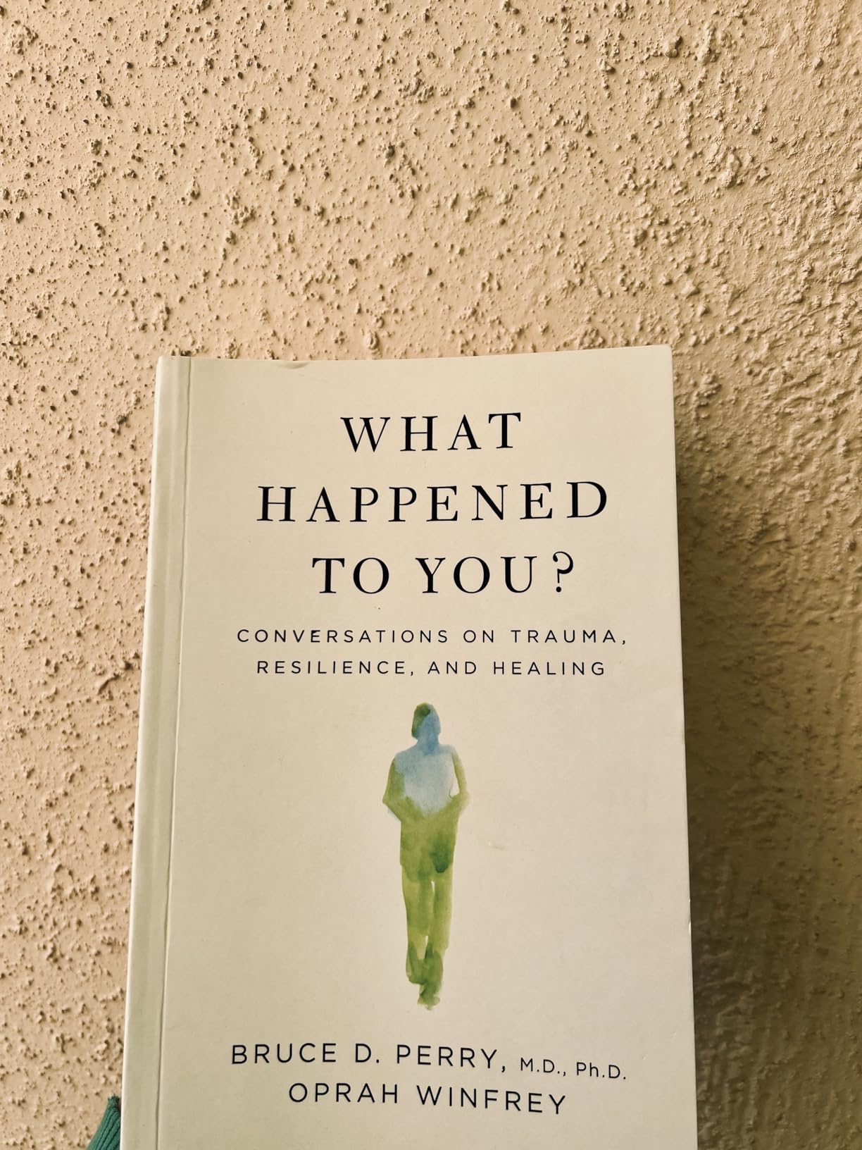 What Happened to You? : Winfrey, Oprah, Perry, Dr Bruce: Amazon.in: Books