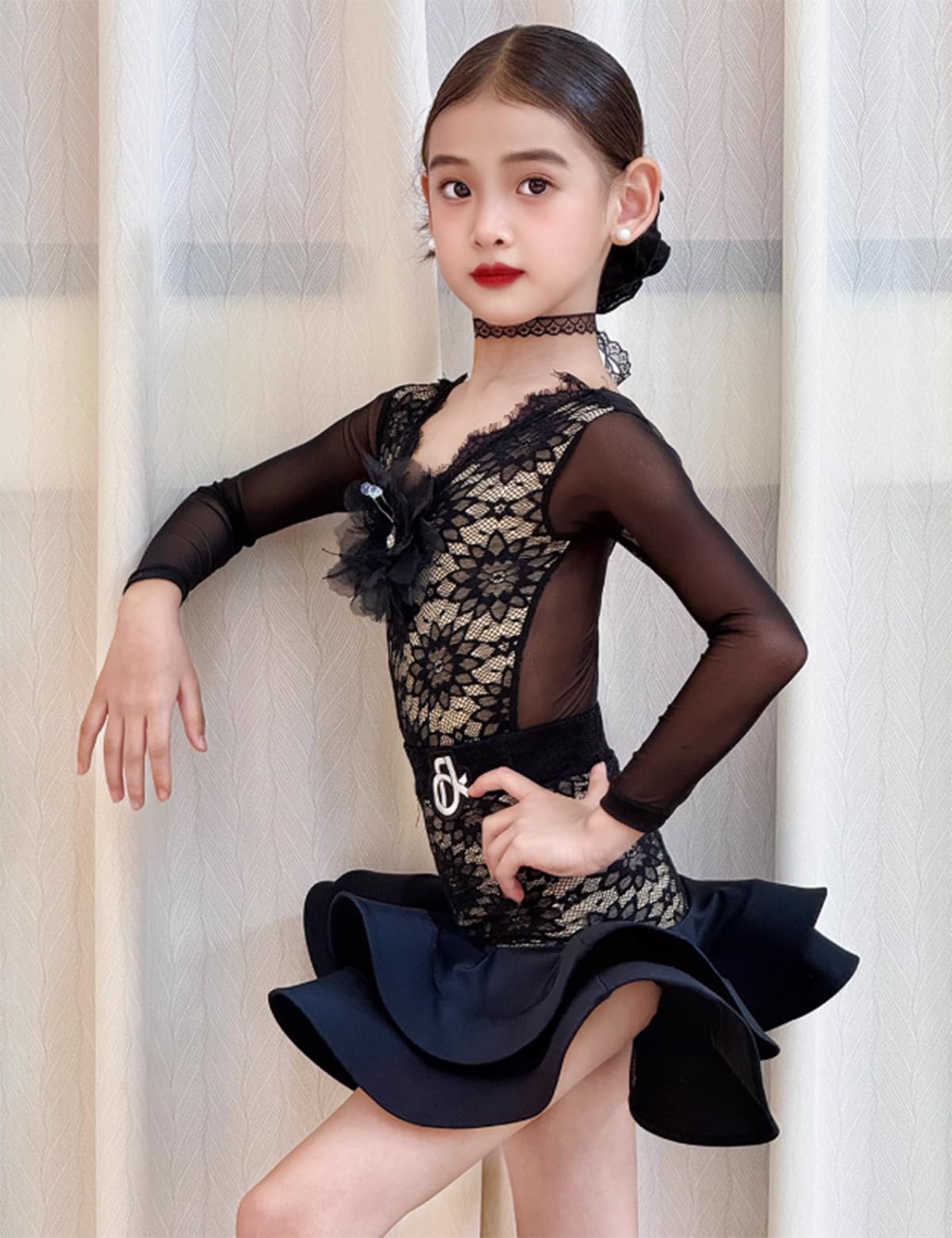 Abito da Ballo Latino per Ragazze in Pizzo E Rete Maniche Lunghe Stampa Floreale Gonna A Balze Adatto per Gare E Spettacoli di Danza per Bambini Abito da Allenamento per La Corrida Cha Cha Spettacolo