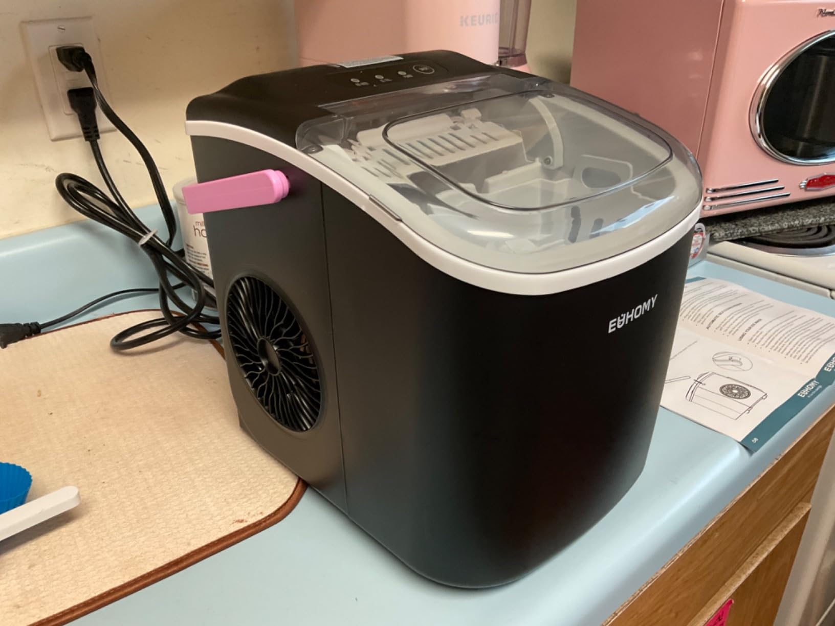 Yummy crunchy ice, but a bumpy road to get it. Happy to now have ice!