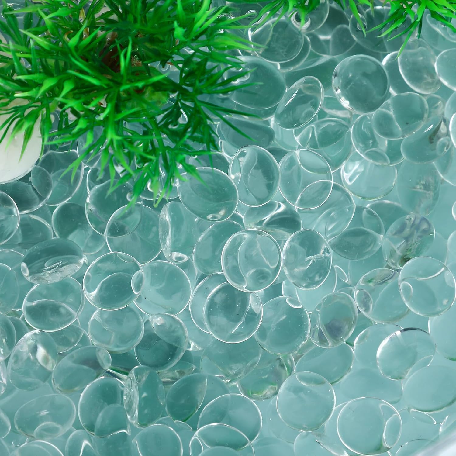 Clear Flat Glass Marbles Transparent Smooth Vase Decor Filler Stones Versatile Flat Glass Pebbles for Aquarium Garden Crafts Adhesive Decorations