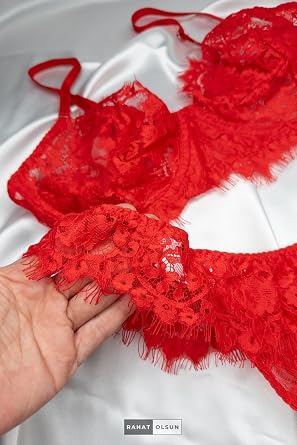 Lace Pattern Transparent Tulle Women's Garter Set